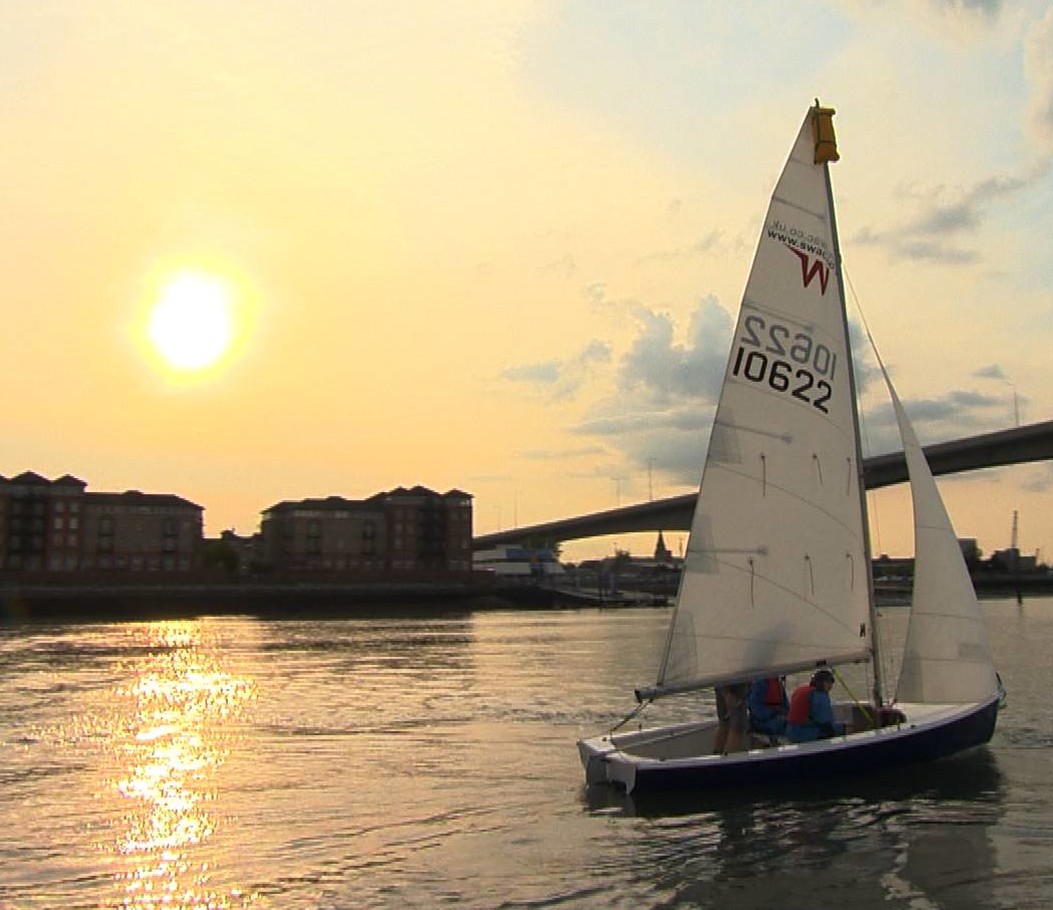 Discover sailing